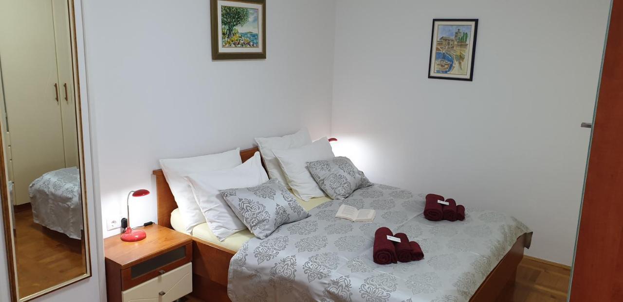Apartment Sunny Smile ซาดาร์ ภายนอก รูปภาพ